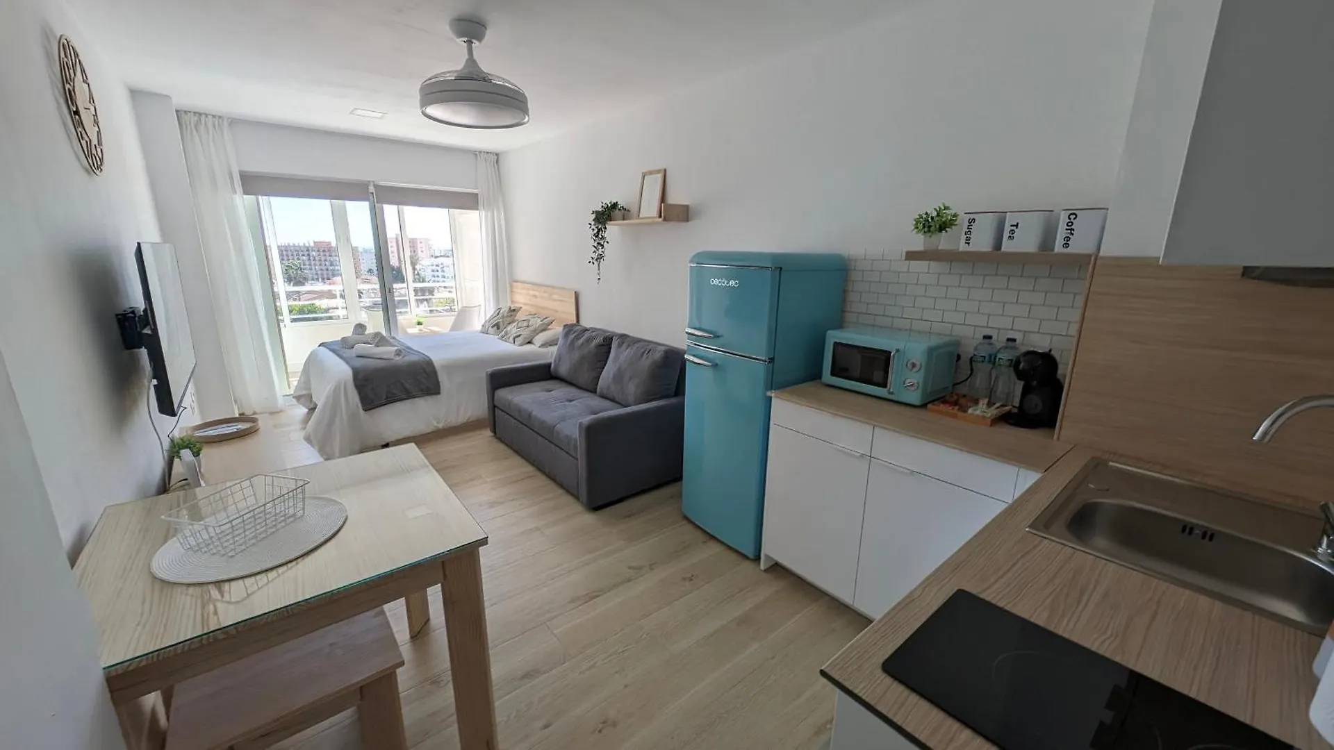 Estudio Con Aire Acondicionado Torremolinos Apartment